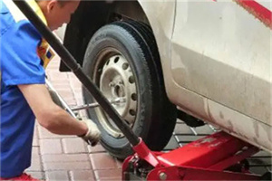 雨花区附近拖车24小时服务热线电话