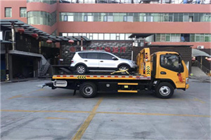 雨花区汽车紧急补胎换胎救援