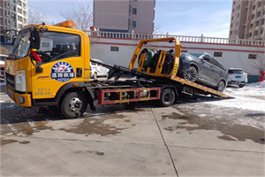 雨花区救援拖车费用怎么算